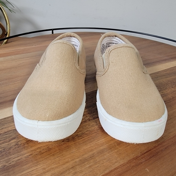 Garanimals Tan Canvas Loafers Slip on Sneakers Size 6 - Picture 8 of 16